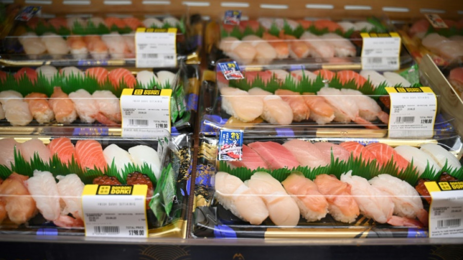 En Chine, des fans de sushis inquiets des eaux de Fukushima