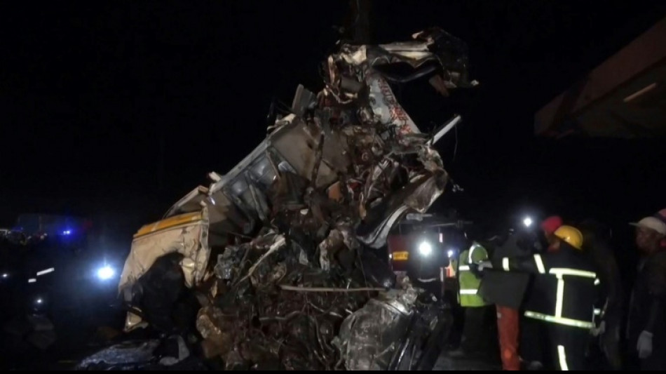 Al menos 49 muertos en accidente de carretera en Kenia