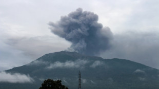 Al menos once muertos en la erupción del volcán Marapi en Indonesia