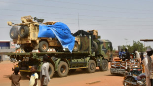 Francia inicia la retirada de militares de Níger