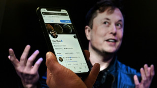 Musk dice que los "severos" recortes de costos salvaron a Twitter