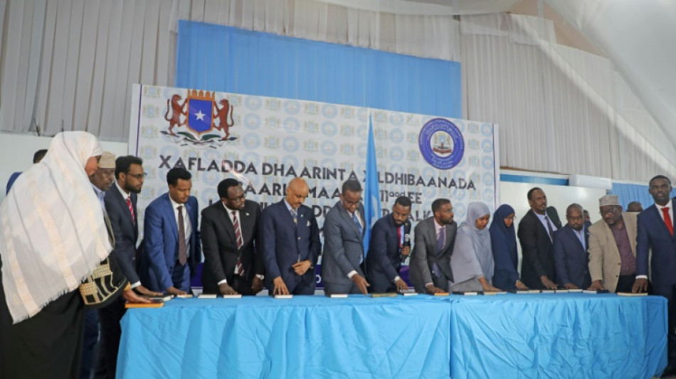 Somalia avanza hacia elecciones presidenciales con designación de jefes parlamentarios