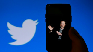 Elon Musk a pris le contrôle de Twitter et licencié des dirigeants (médias)