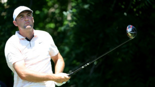 No.1 Scheffler keeps share of PGA Colonial lead