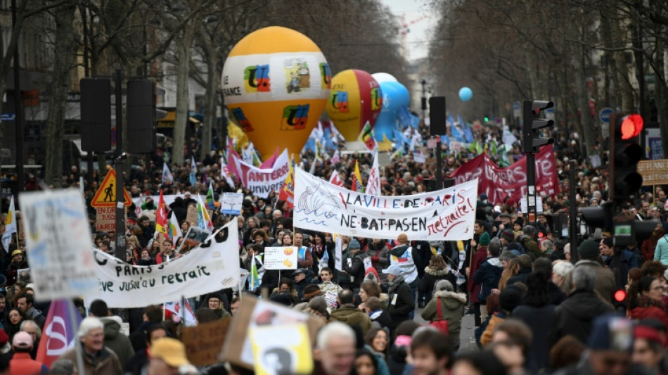 Retraites: début de la commission mixte paritaire, huitième journée de mobilisation