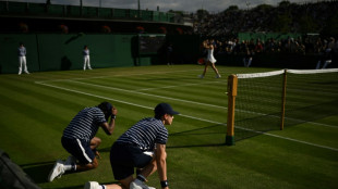 Falta de luz provoca interrupção de dez partidas em Wimbledon