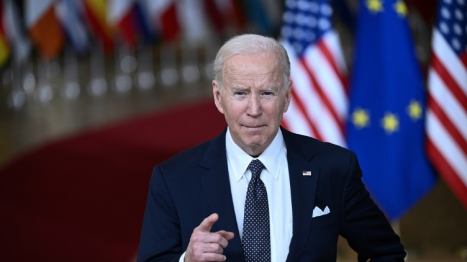 Ukraine: mesures occidentales contre la dépendance au gaz russe, Biden attendu en Pologne