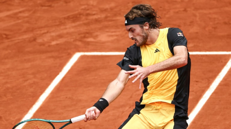 Roland-Garros: Tsitsipas et Alcaraz ont rendez-vous en quarts