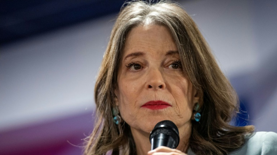 La autora de autoayuda Marianne Williamson pone fin a su campaña presidencial en EEUU