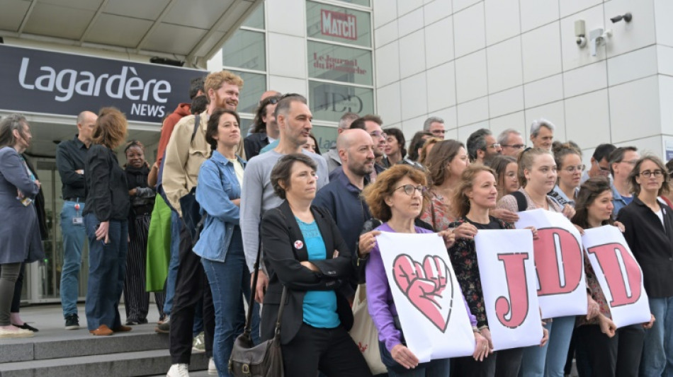 Au JDD, un long dimanche de bataille