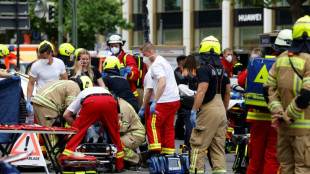 Une enseignante tuée, de nombreux blessés par une voiture lancée sur des piétons à Berlin