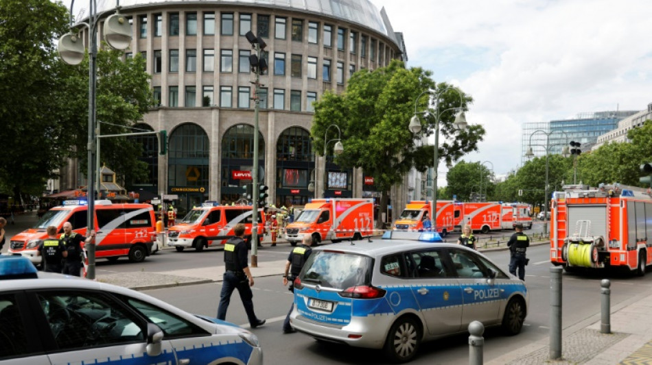 Polizei: Bei Amokfahrt in Berlin eine Frau getötet und 29 Menschen verletzt