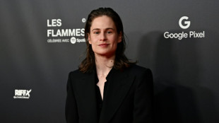 Christine and the Queens revient avec la reine Madonna