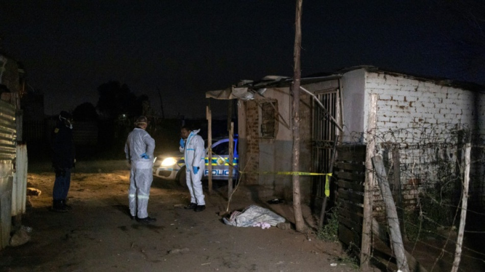 Al menos 17 muertos en un suburbio de Sudáfrica por una fuga de gas