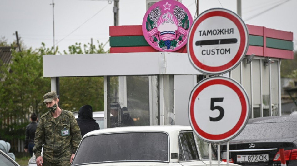 Aux portes de la Transdniestrie, un vent d'inquiétude et des passeports prêts