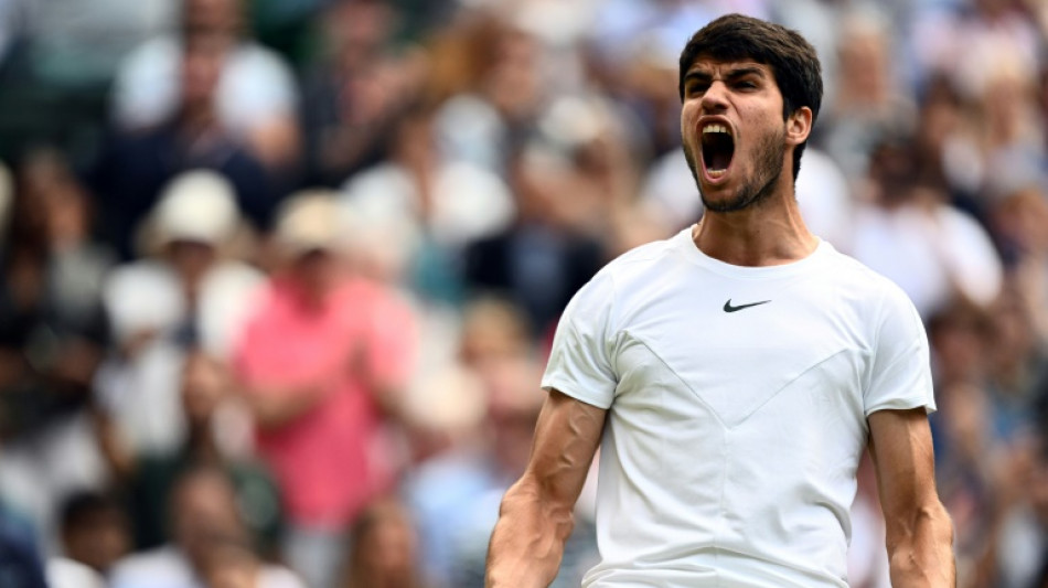 Alcaraz vence Rune e vai enfrentar Medvedev na semifinal de Wimbledon