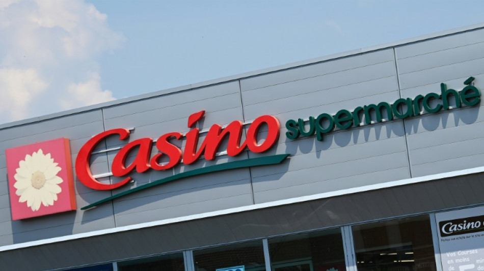 Dans l'attente de sa restructuration, Casino abaisse encore ses prévisions de rentabilité en France