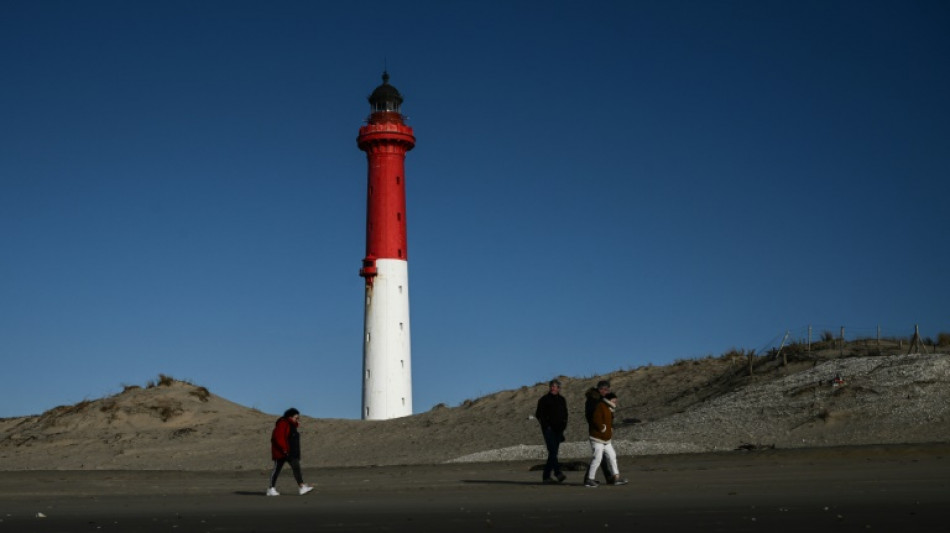 Charente-Maritime: démolition actée d'un phare menacé par l'érosion côtière