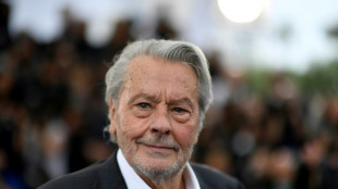 El actor francés Alain Delon, puesto bajo "protección judicial" para su seguimiento médico