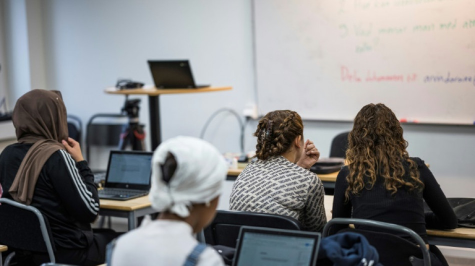 "Escuelas libres", un negocio polémico en el centro del debate de las elecciones en Suecia