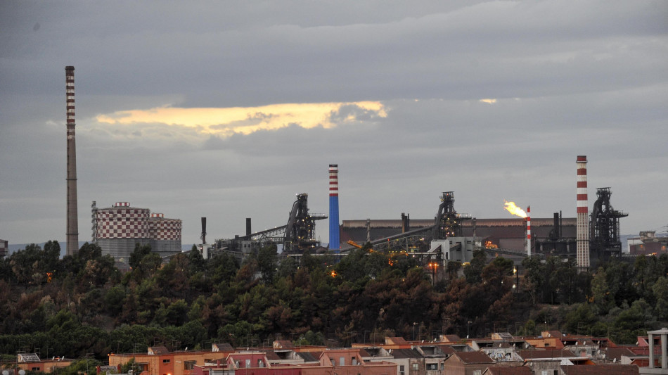 Urso, a fine mese parte iter per assegnazione ex Ilva