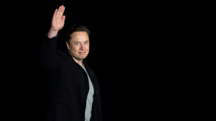 Après avoir tergiversé, Musk annonce qu'il lâchera les rênes de Twitter