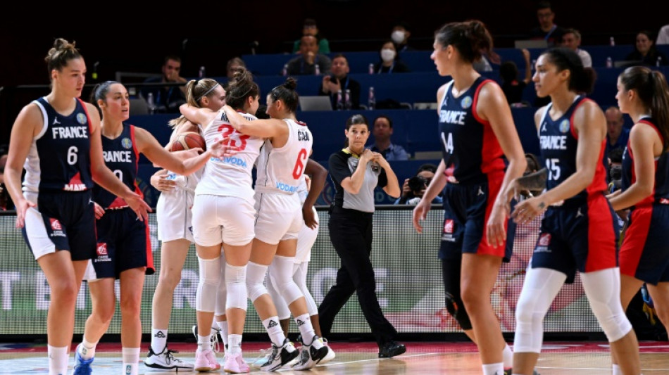 Mondial de basket: battues par la Serbie, les Bleues se dirigent vers un choc en quart