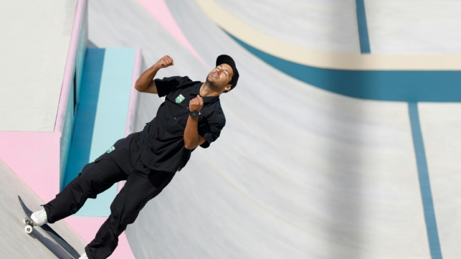 Kelvin Hoefler fica sem medalha no skate street dos Jogos de Paris