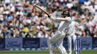 NZ squander sound start as England battle back into third Test