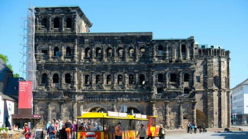 Fast fünf Jahre Freiheitsstrafe für Steinwürfe auf Fußgänger in Trier