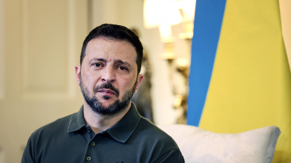 Zelensky, 'il nonno malato di Mosca non ci detterà linee rosse'