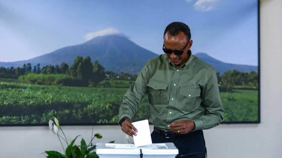 Kagame in testa col 99,15% dei voti alle presidenziali in Ruanda