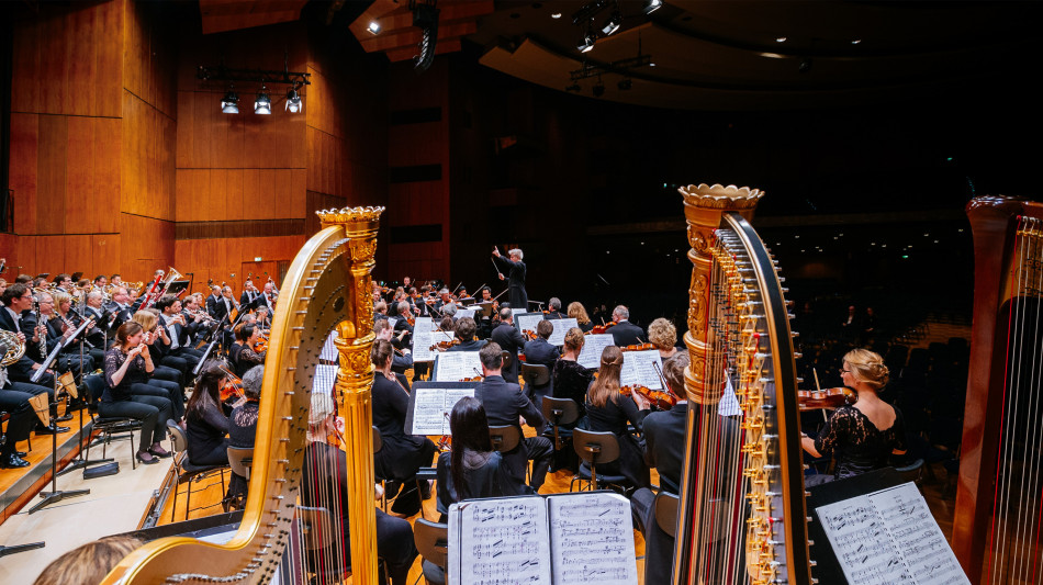 La Stuttgart Philharmonic Orchestra al Comunale di Modena