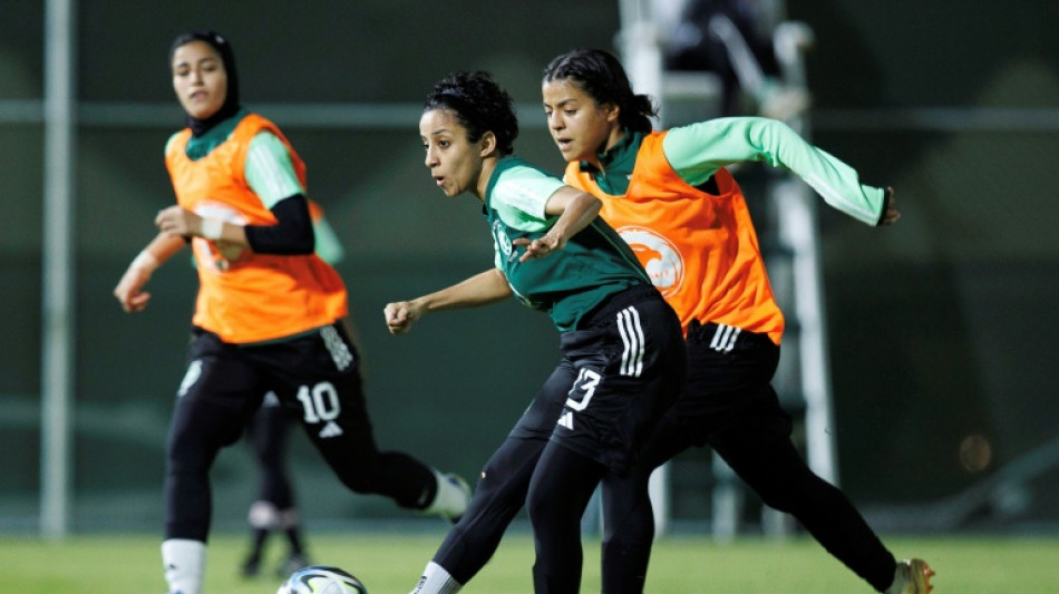 Las mujeres buscan su protagonismo en el pujante fútbol saudita