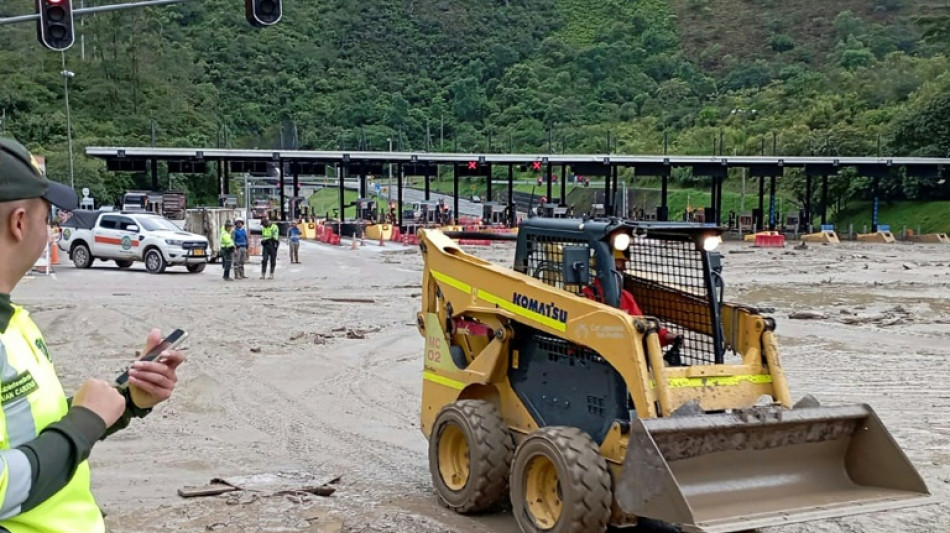 Alud deja al menos ocho muertos y una docena de desaparecidos en Colombia