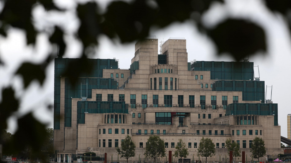 Gb, allerta MI5 su 'infiltrazioni Stati esteri' nelle università