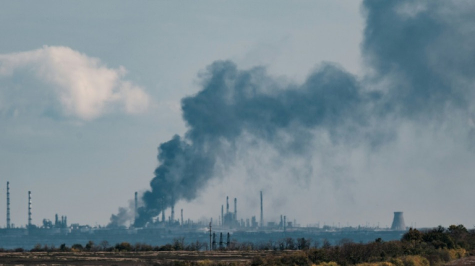 Ucrania bombardea depósito de municiones en región fronteriza rusa (gobernador)