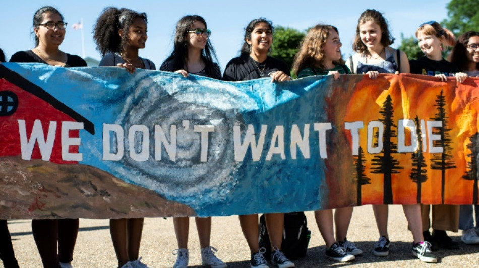 Ces écologistes qui s’attaquent au fatalisme climatique chez les jeunes