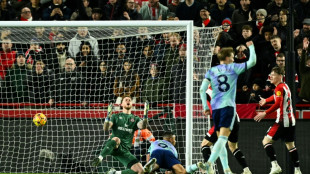 Angleterre: Arsenal s'impose et suit le rythme de Liverpool