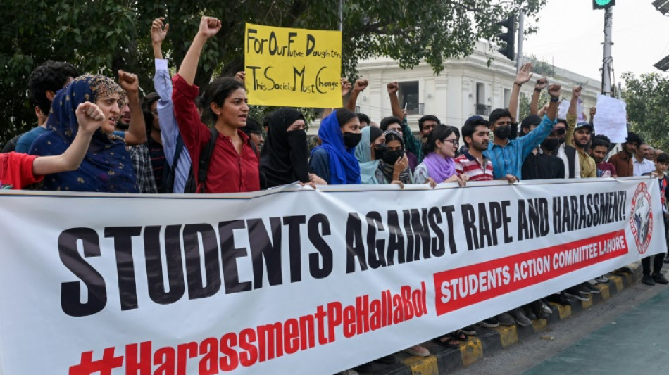 Au Pakistan, "les étudiants contre l'Etat" face au tabou des violences sexuelles