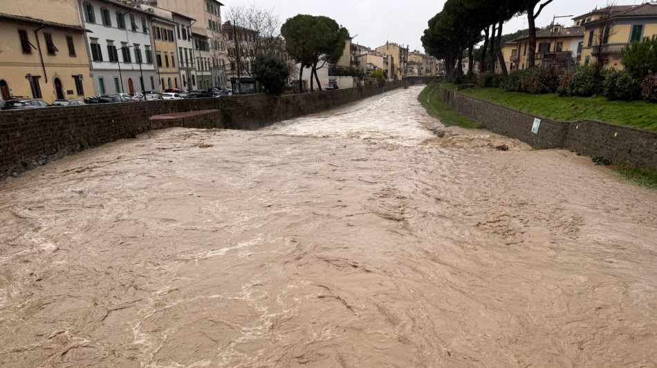 Sindaca di Firenze, 'prudenza negli spostamenti'