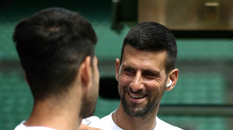 Alcaraz defiende su trono en Wimbledon ante un Djokovic en recuperación