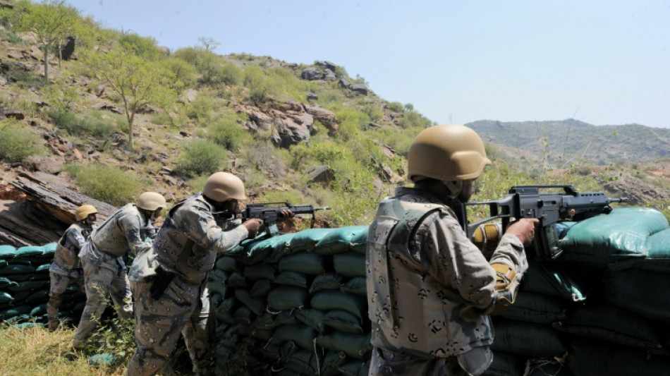 Guardias fronterizos sauditas mataron a cientos de migrantes etíopes, afirma HRW