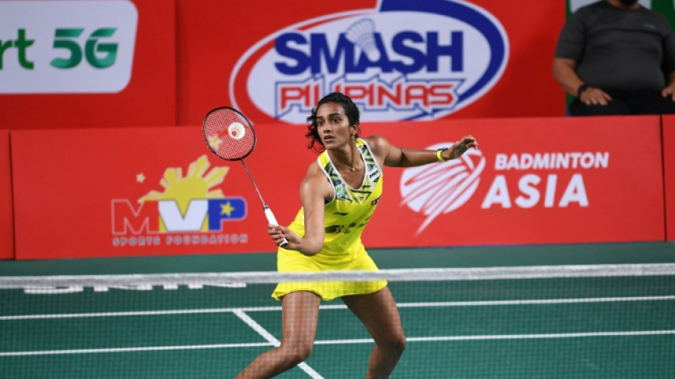 Top seed Yamaguchi beats aggrieved Sindhu to reach Asia final