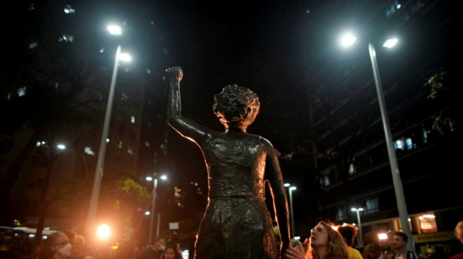 Instalan estatua de la activista Marielle Franco en Rio de Janeiro