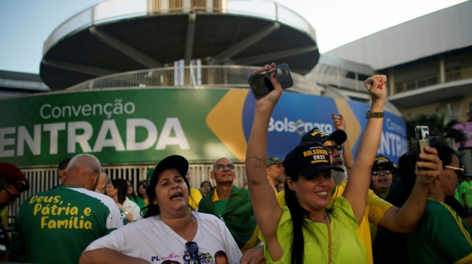 Bolsonaro se lanza a la reelección en un acto en Rio de Janeiro