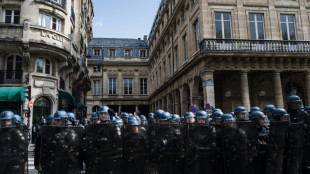 Gesetz zur Erhöhung des Rentenalters in Frankreich in Kraft gesetzt