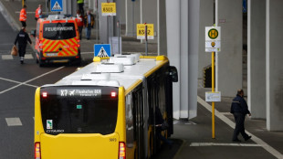 Mann sticht 33-Jährige in Berliner Linienbus nieder