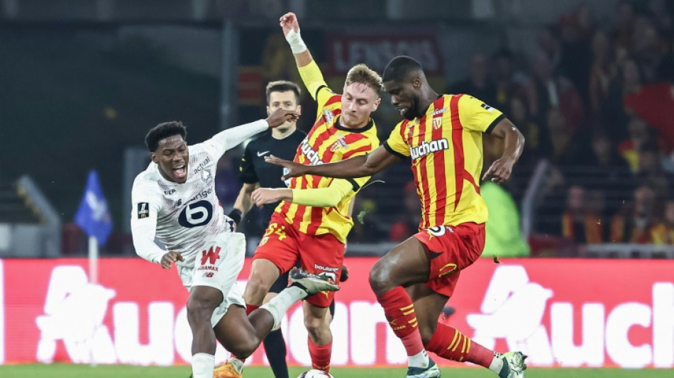 Lille score twice in stoppage-time to beat Lens after 'extraordinary' week