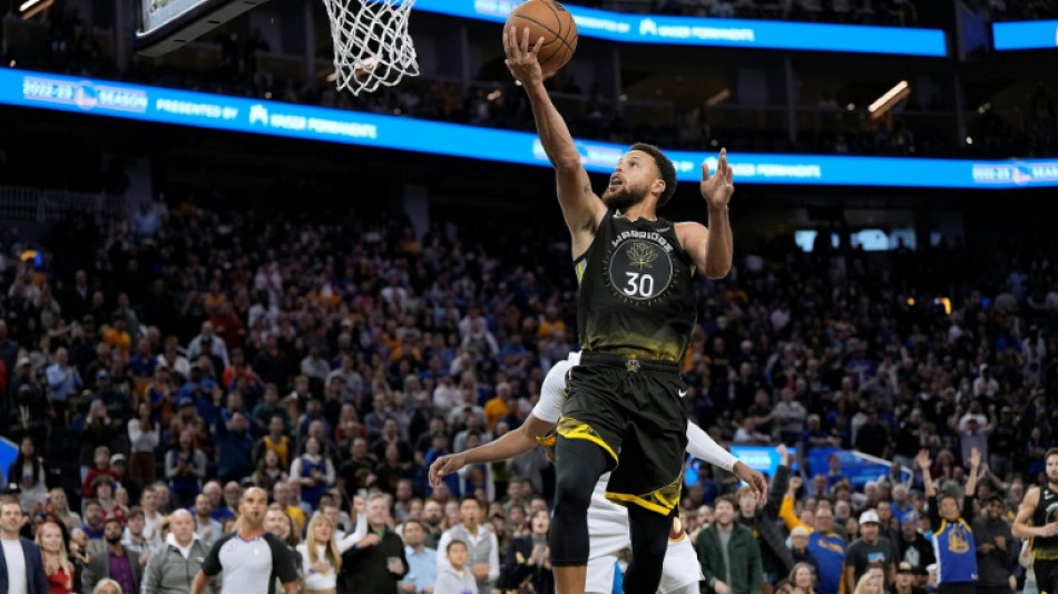 NBA: Tatum et Curry brillent, les Bucks tombent